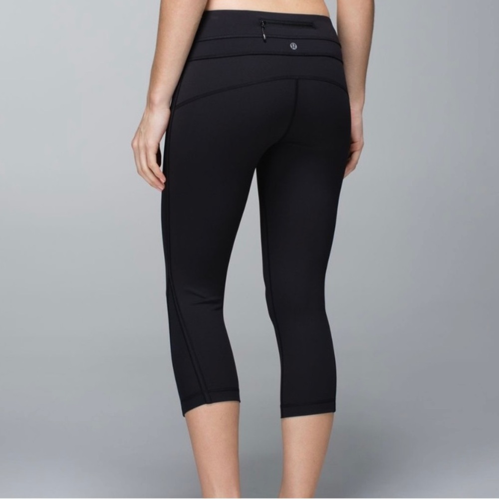 Lululemon Up the Pace Crop Leggings